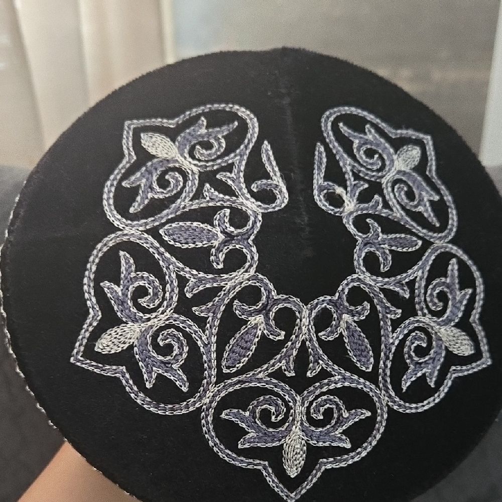 Embroidered Kazakch Hational Men's Kufi Hat - Picture 2 of 4